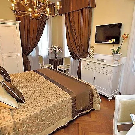 Ines 4* Lido de Venise
